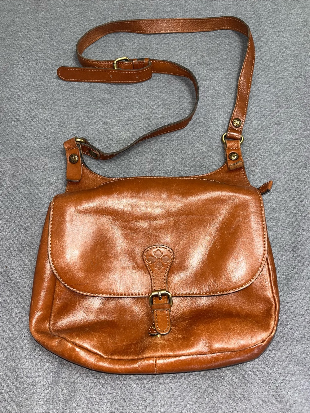 Brown leather Patricia Nash London Saddle Bag crossbody purse